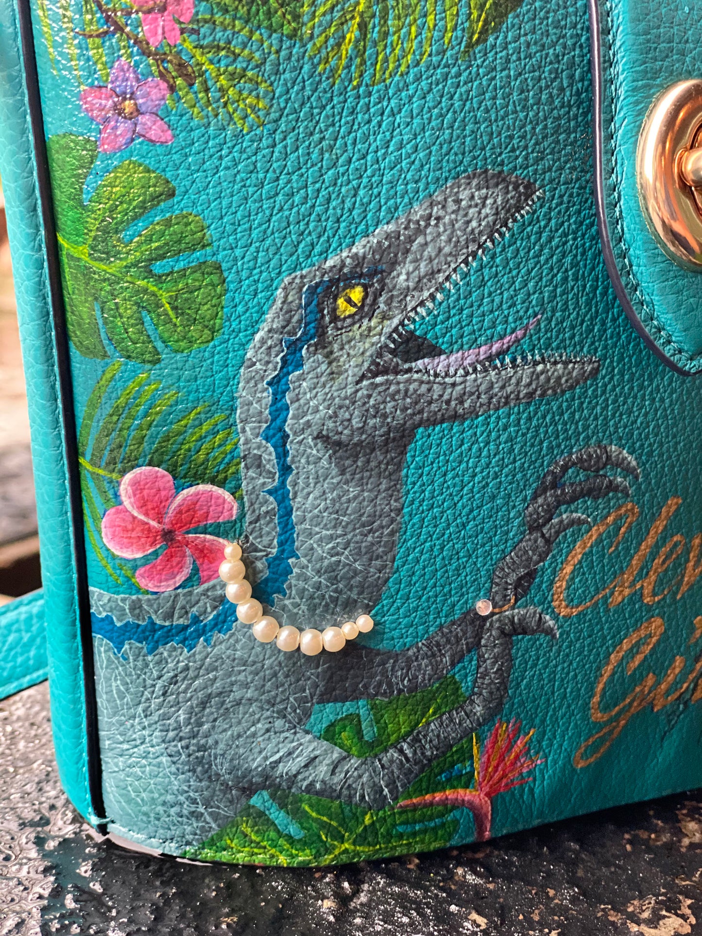 Clever Girl