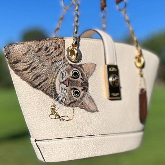 Peek-a-Boo Kitty Bag