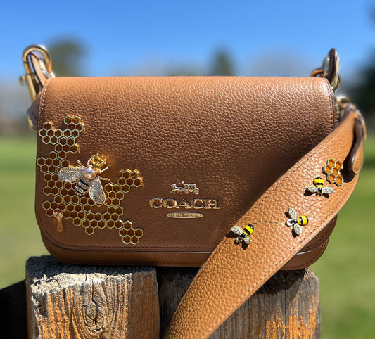 Bee My Honey, Queen
